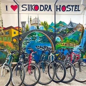 호스텔 & Day Tours, Shkodër