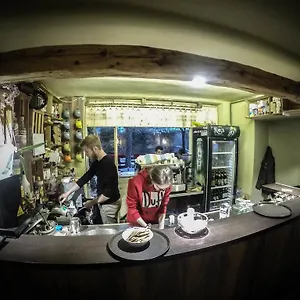  Hostal Arka