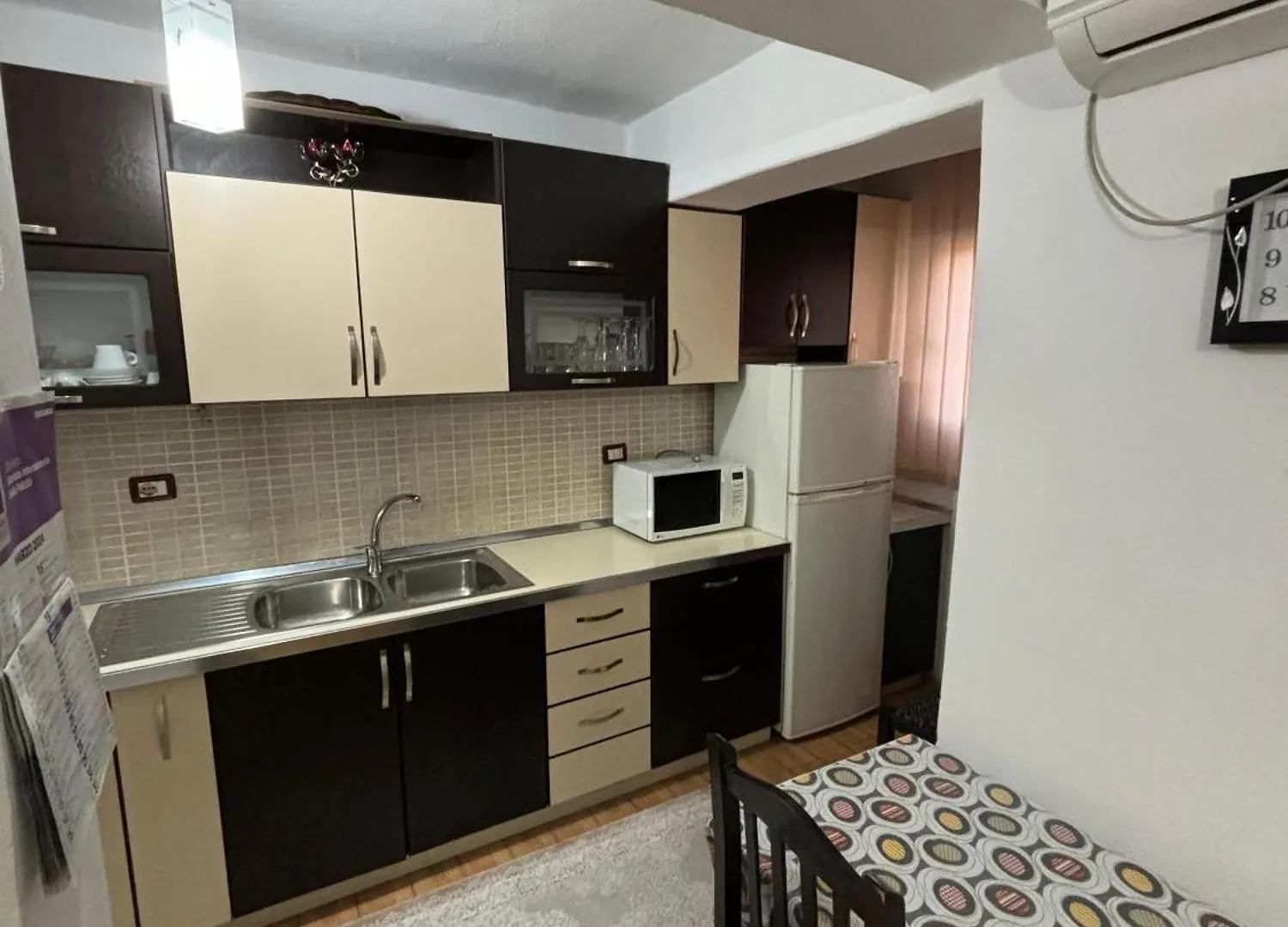 Aron'Apartament In Center Apartment Shkoder